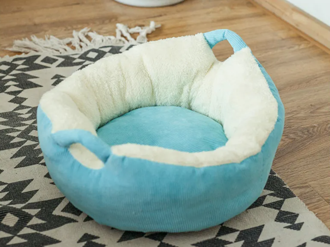 Panier douillet pour chiens et chats